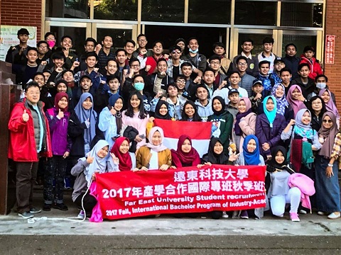 Alumni BKM 2 Terbukti Sukses Kuliah di Taiwan
