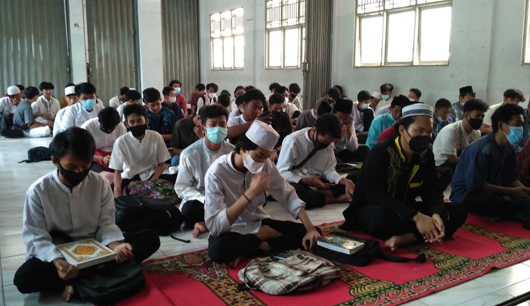 Milenial Smart Pesantren Ramadhan